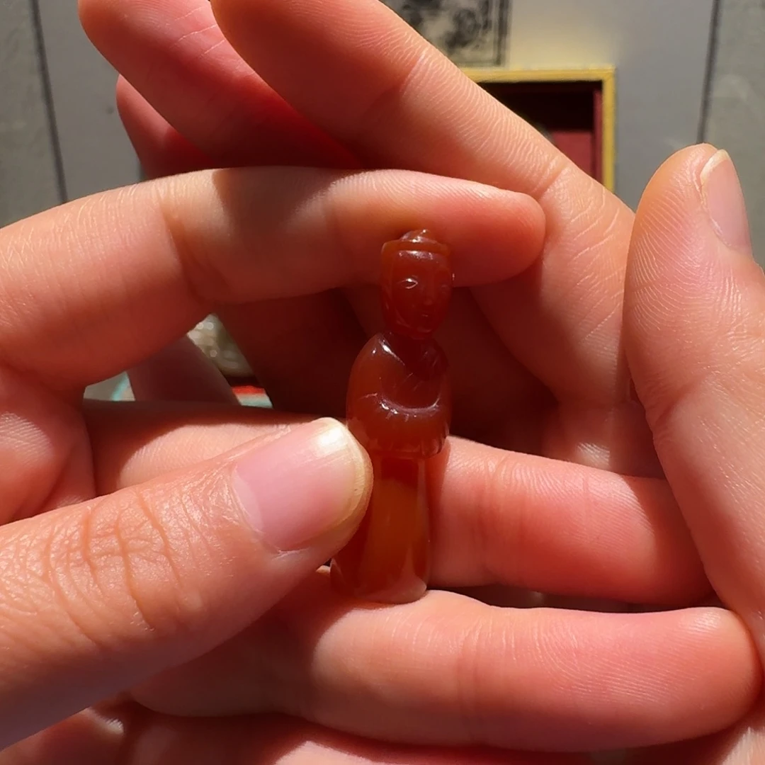 小***哥和田玉未镶嵌挂件