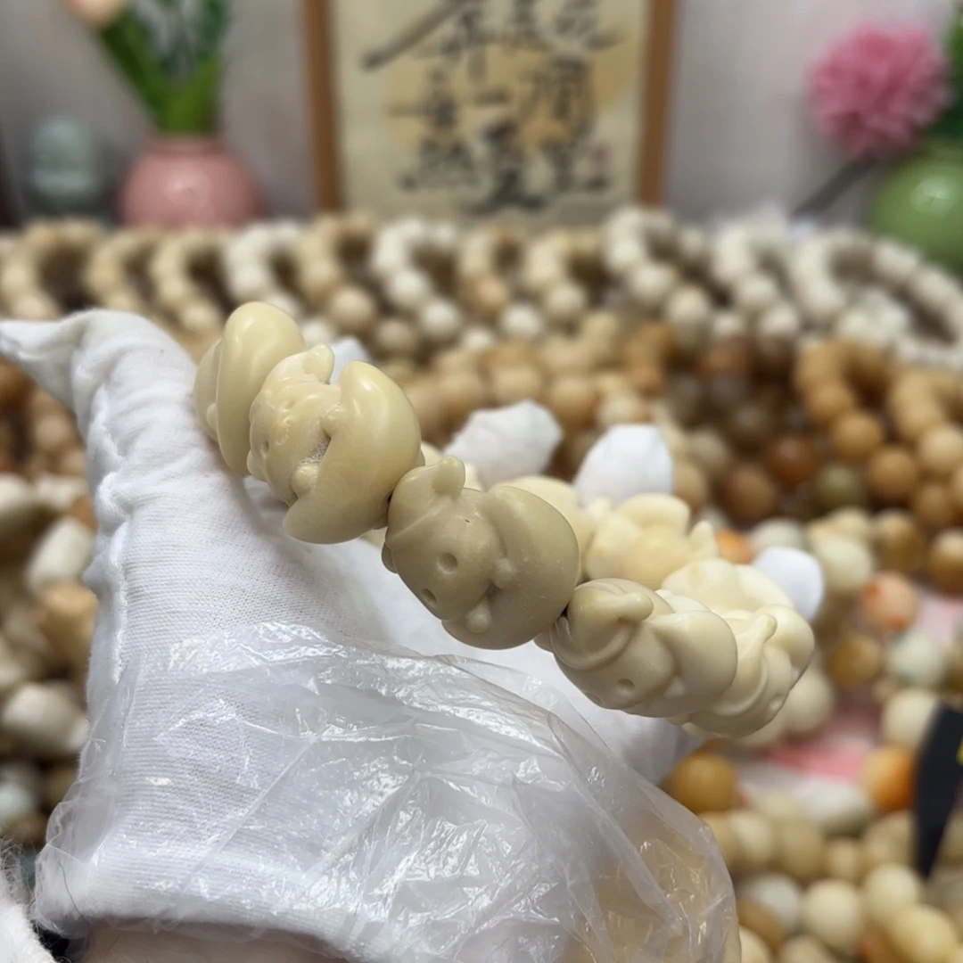 菩提根/象牙果吊坠牙果大瑕疵干磨698