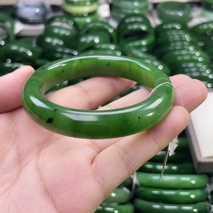 未镶嵌手镯和田玉（碧玉）诸**心