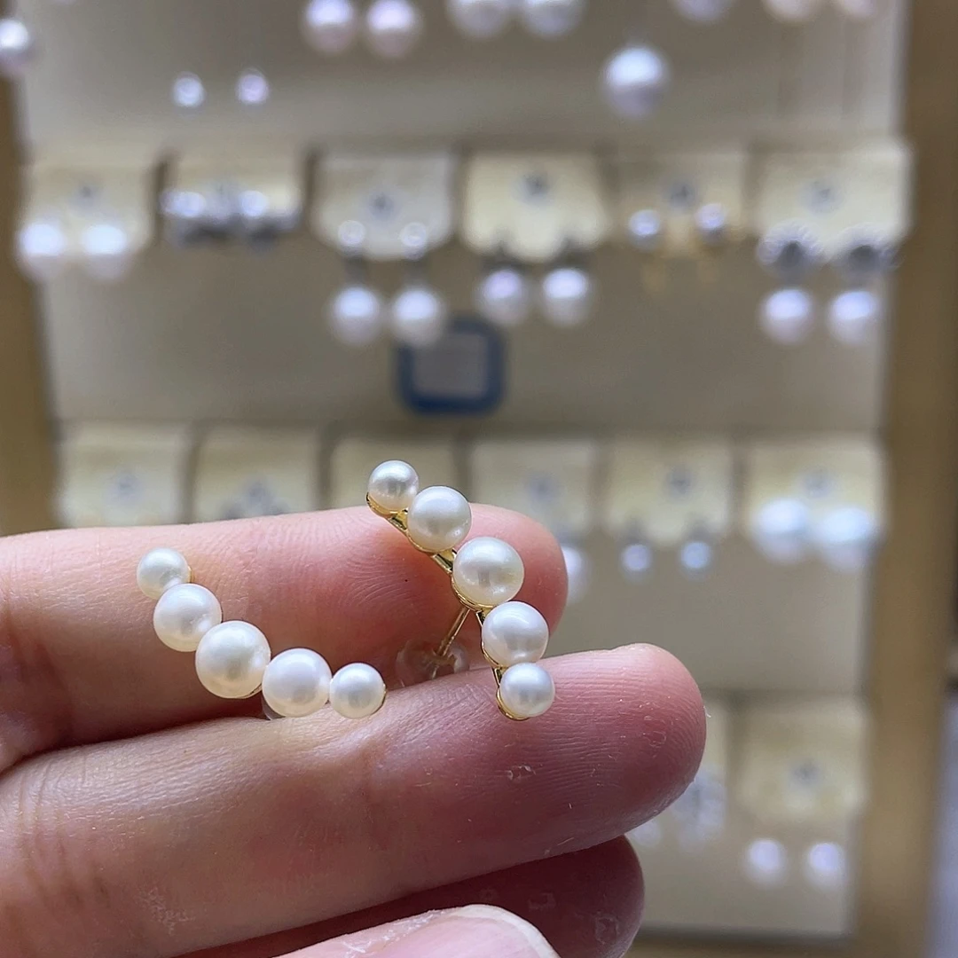 银S925镶嵌耳饰淡水珍珠