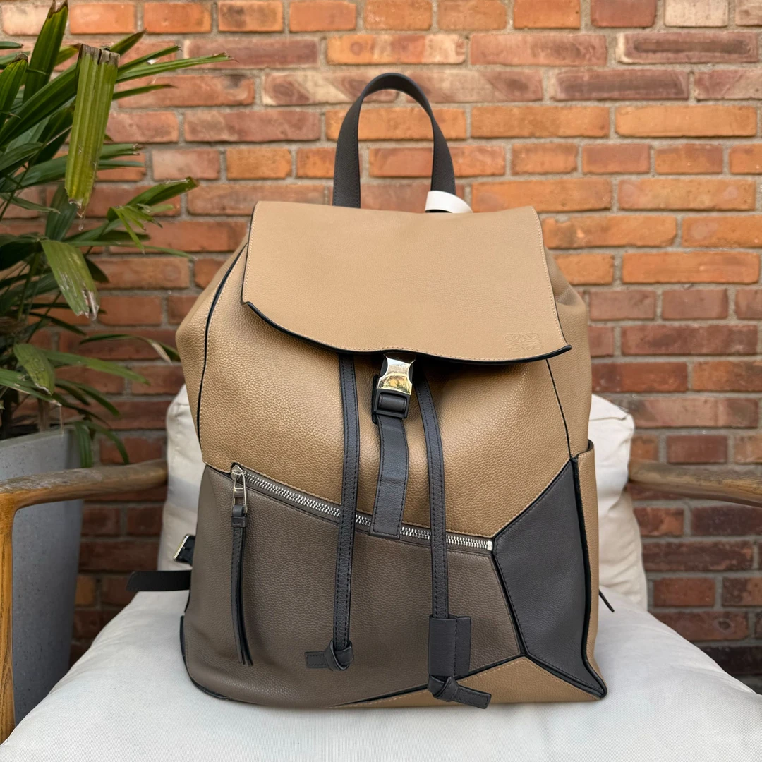 95新 LOEWE/罗意威 puzzle几何灰棕黑拼色双肩包