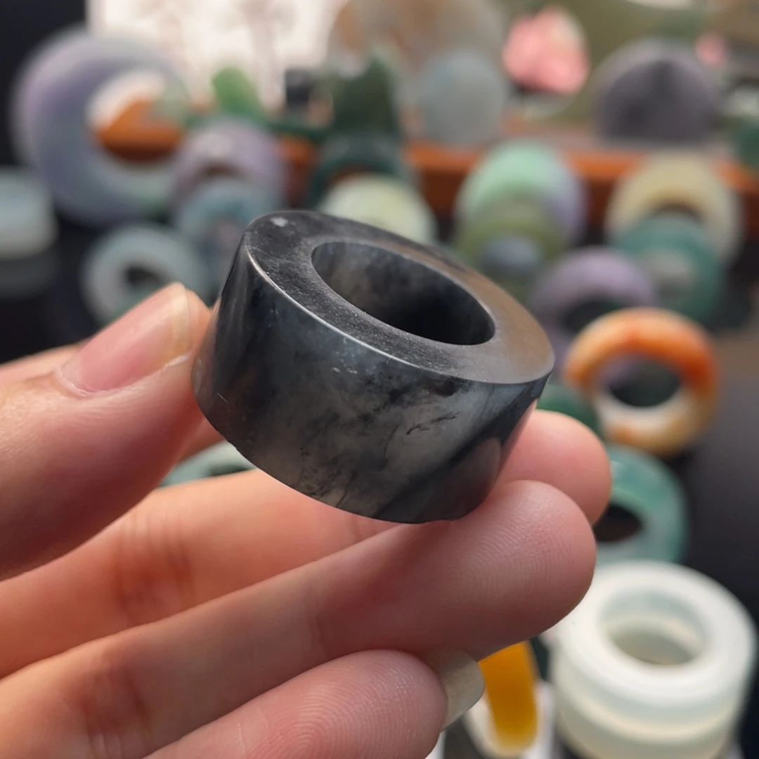 定制翡翠未镶嵌  墨水画