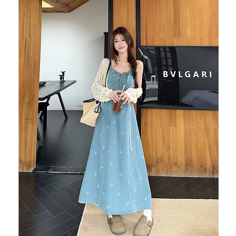 大码女装春夏胖妹妹mm显瘦牛仔连衣裙气质复古A字裙防晒镂空开衫