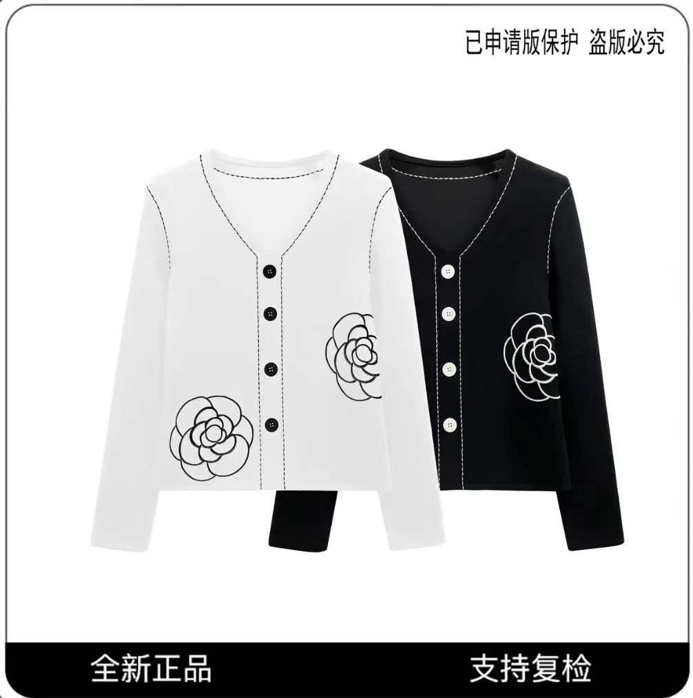 V领山茶花T恤打底kk
