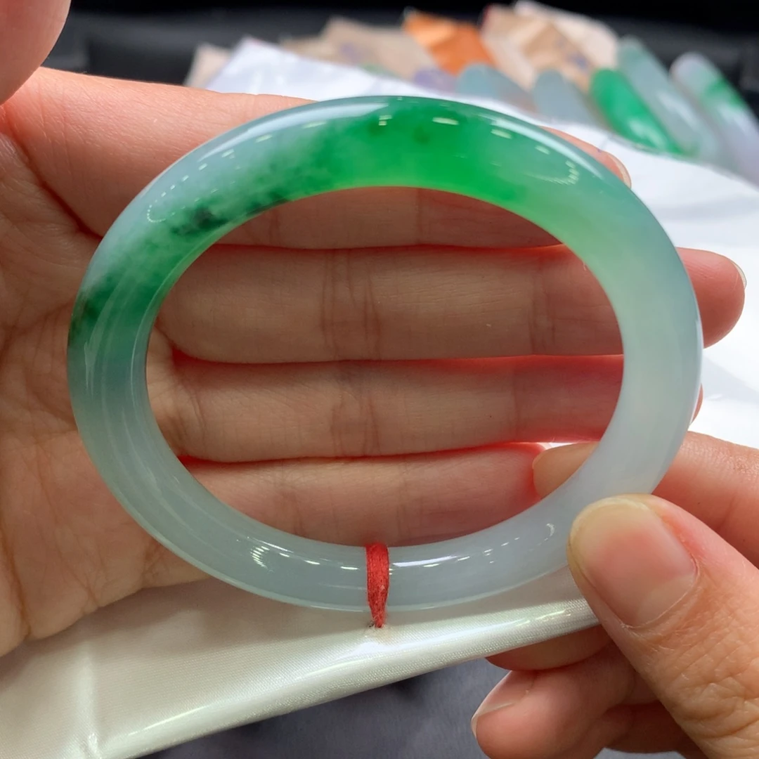 翡翠未镶嵌手镯36号