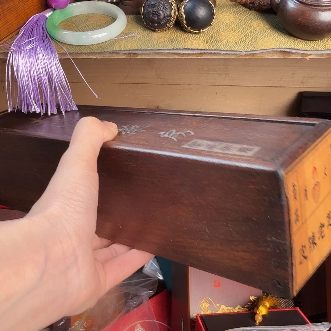 滴血莲花菩提手串