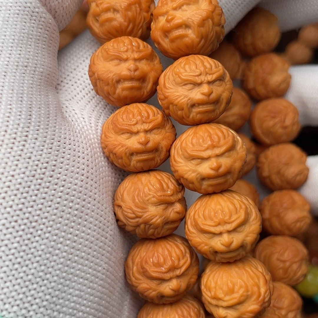 昊***下吊坠猴头核桃大圣