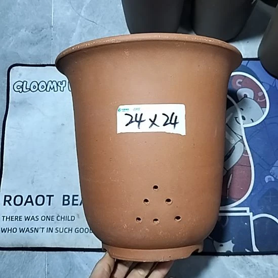 紫砂红泥特大金钟一个