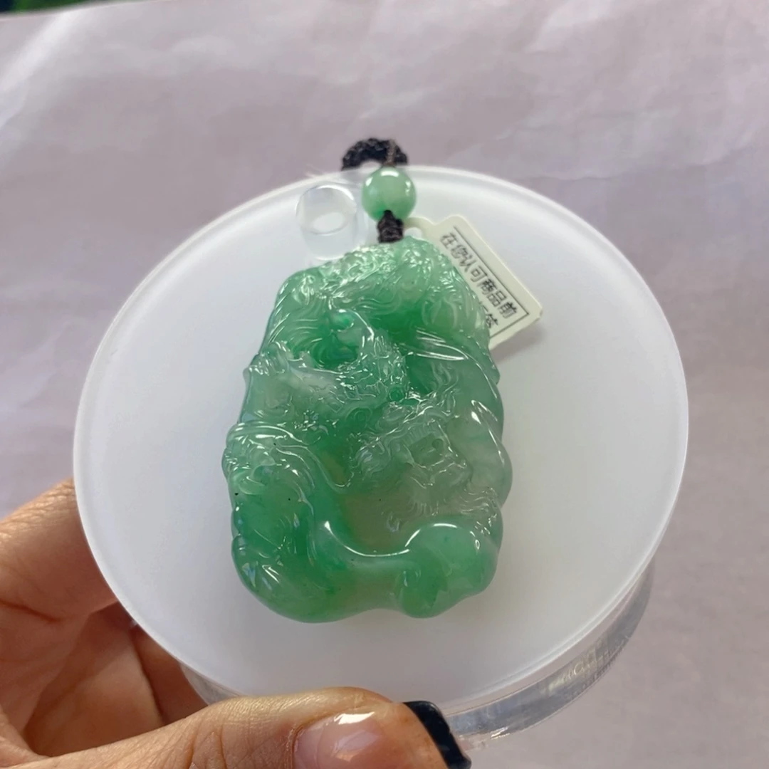 石英质玉颈饰未镶嵌