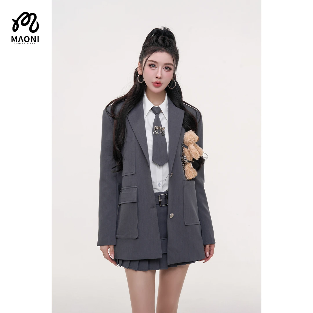 毛妮LADIESFIRST【小熊绮梦】西装外套女可拆卸设计小熊装饰L2410