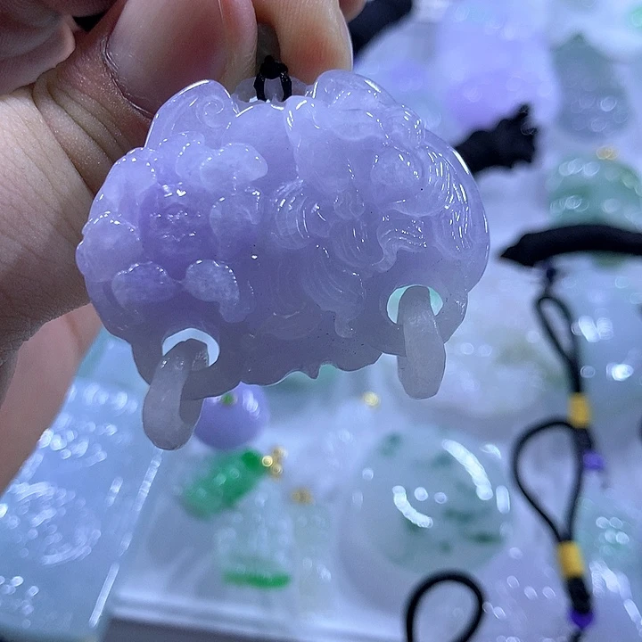 翡翠未镶嵌颈饰天然翡翠A货吊坠