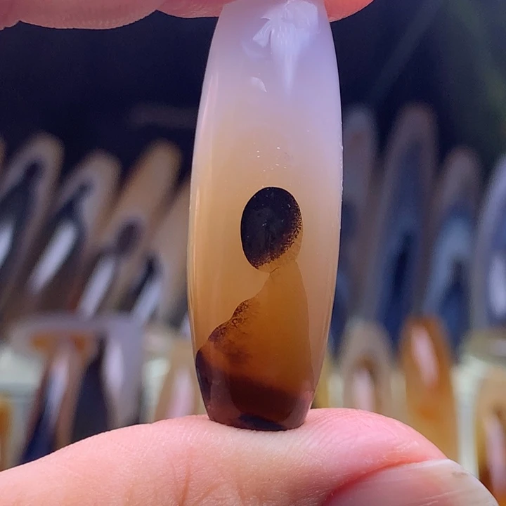 玛瑙/玉髓颈饰未镶嵌17