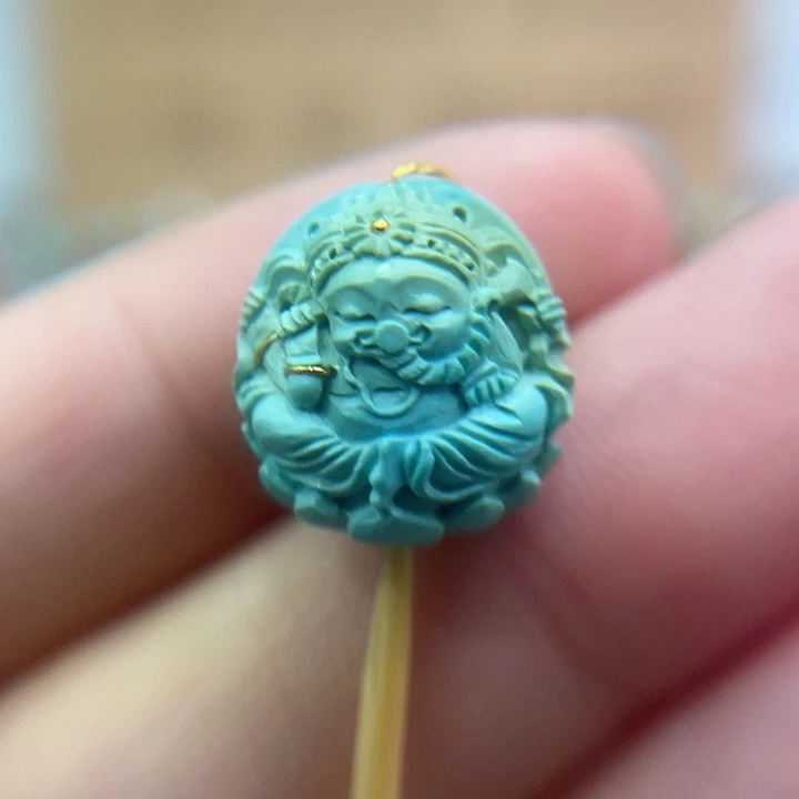 妙***心绿松石未镶嵌珠宝奇石