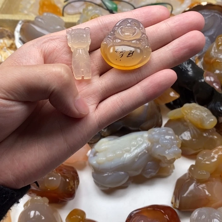 玛瑙/玉髓未镶嵌颈饰