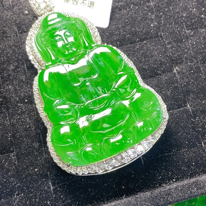 翡翠未镶嵌颈饰26