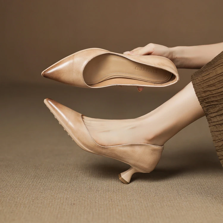 里外纯皮～牛皮5cm尖头中跟法式擦色一脚蹬时尚女单鞋新款简约细跟