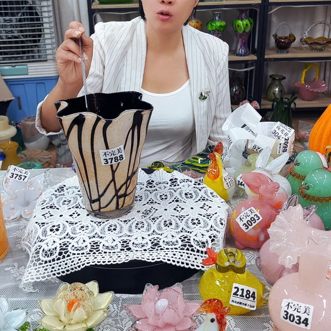 3788 家悦琉璃工艺品不完美