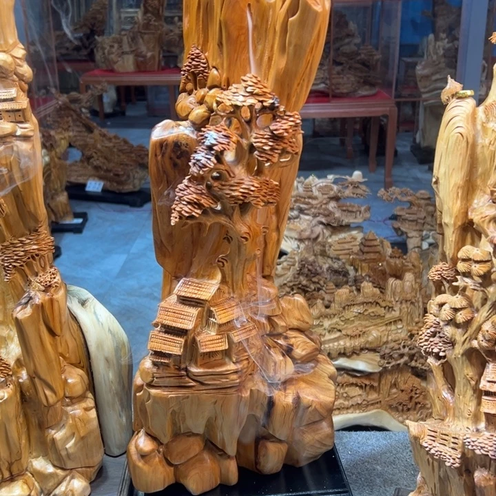 柏木（崖柏）秋**阳精品崖柏山里人家