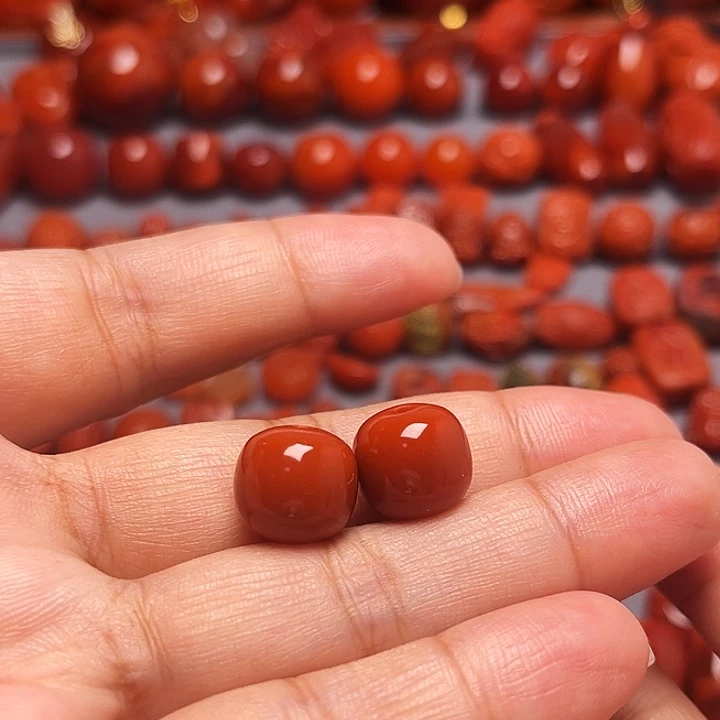 李***生南红玛瑙未镶嵌配饰对珠12mm