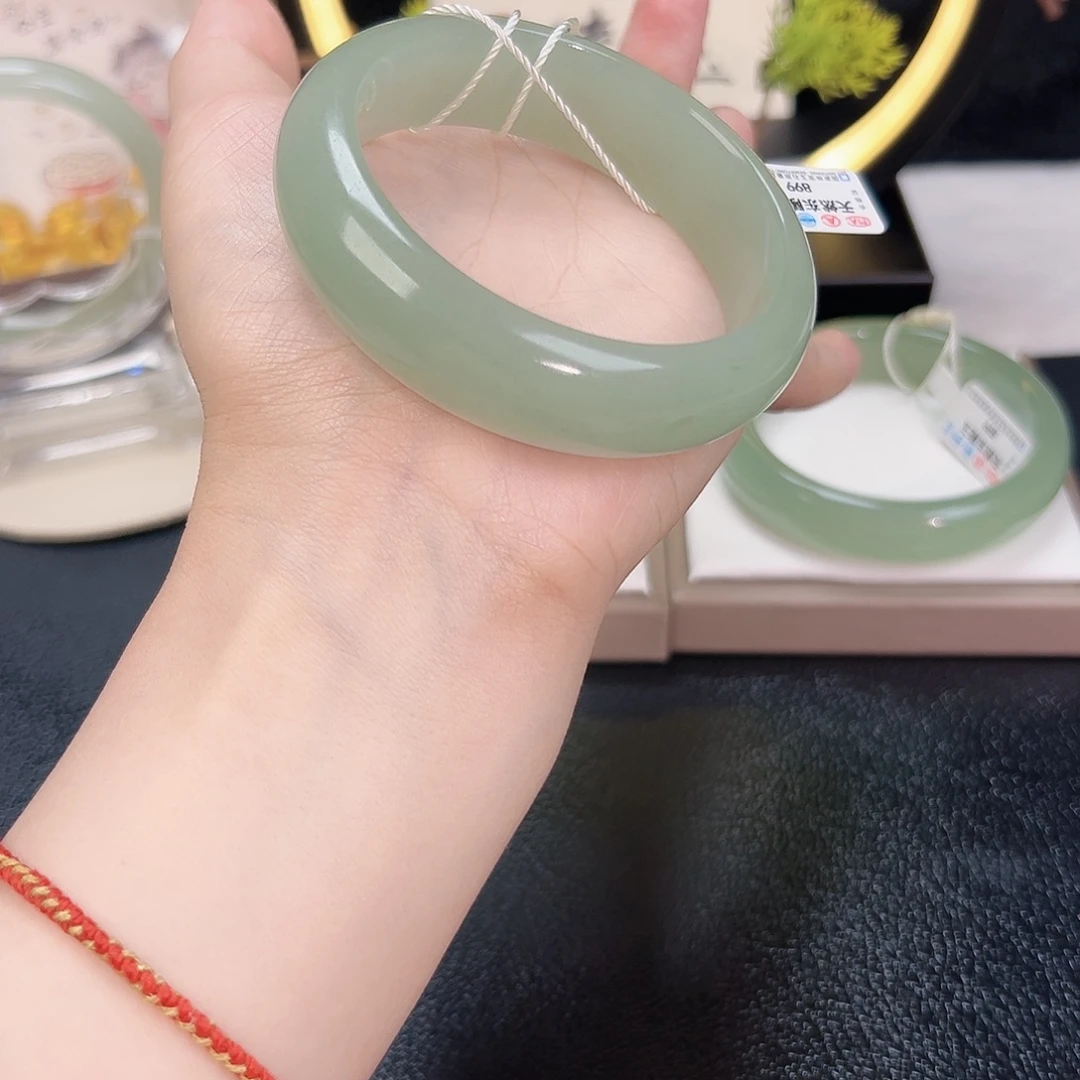 东陵石未镶嵌手镯57