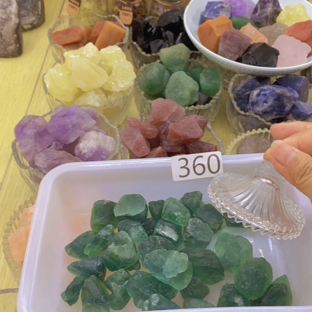 水晶珠宝半成品未镶嵌3个小碗