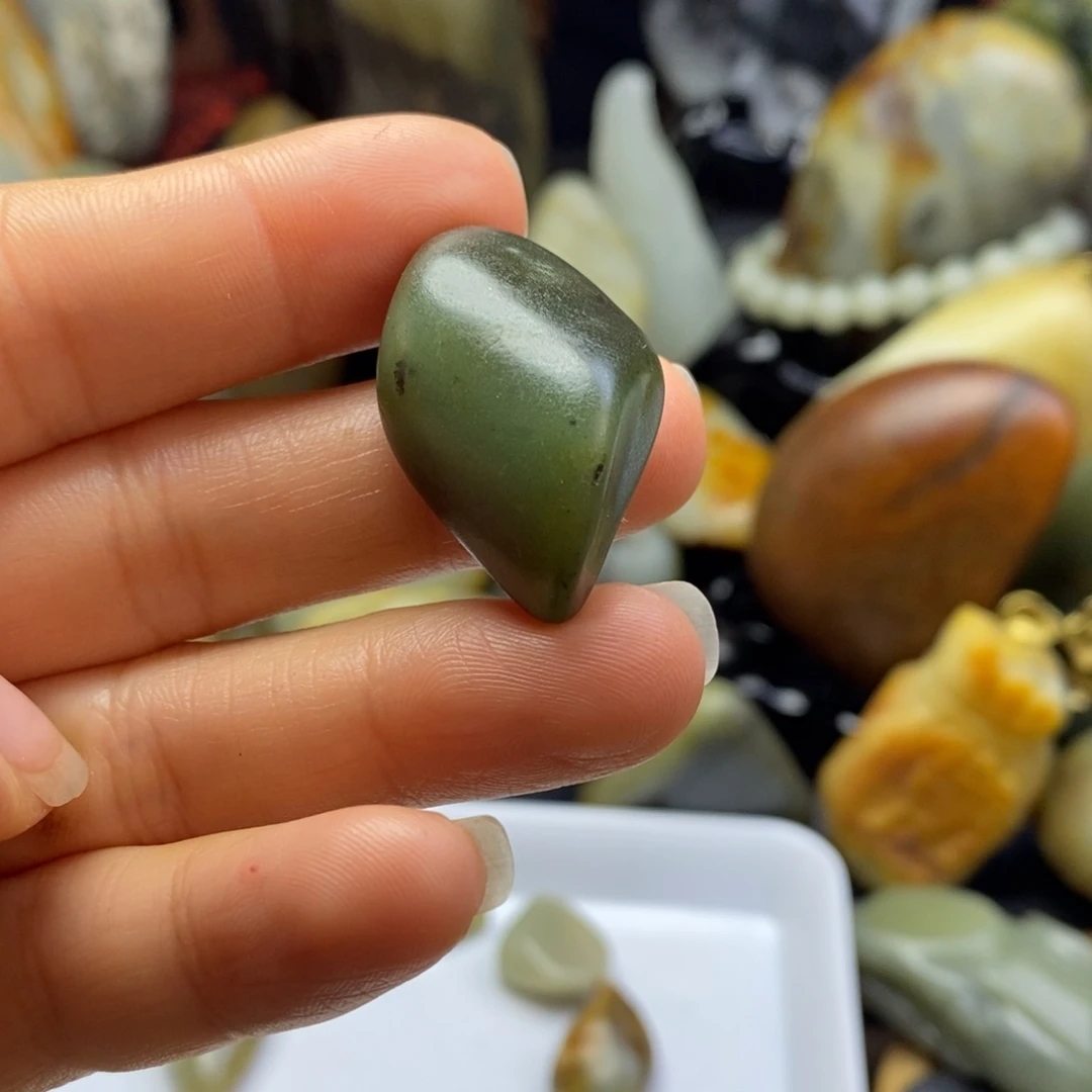 和田玉（子料）未镶嵌颈饰