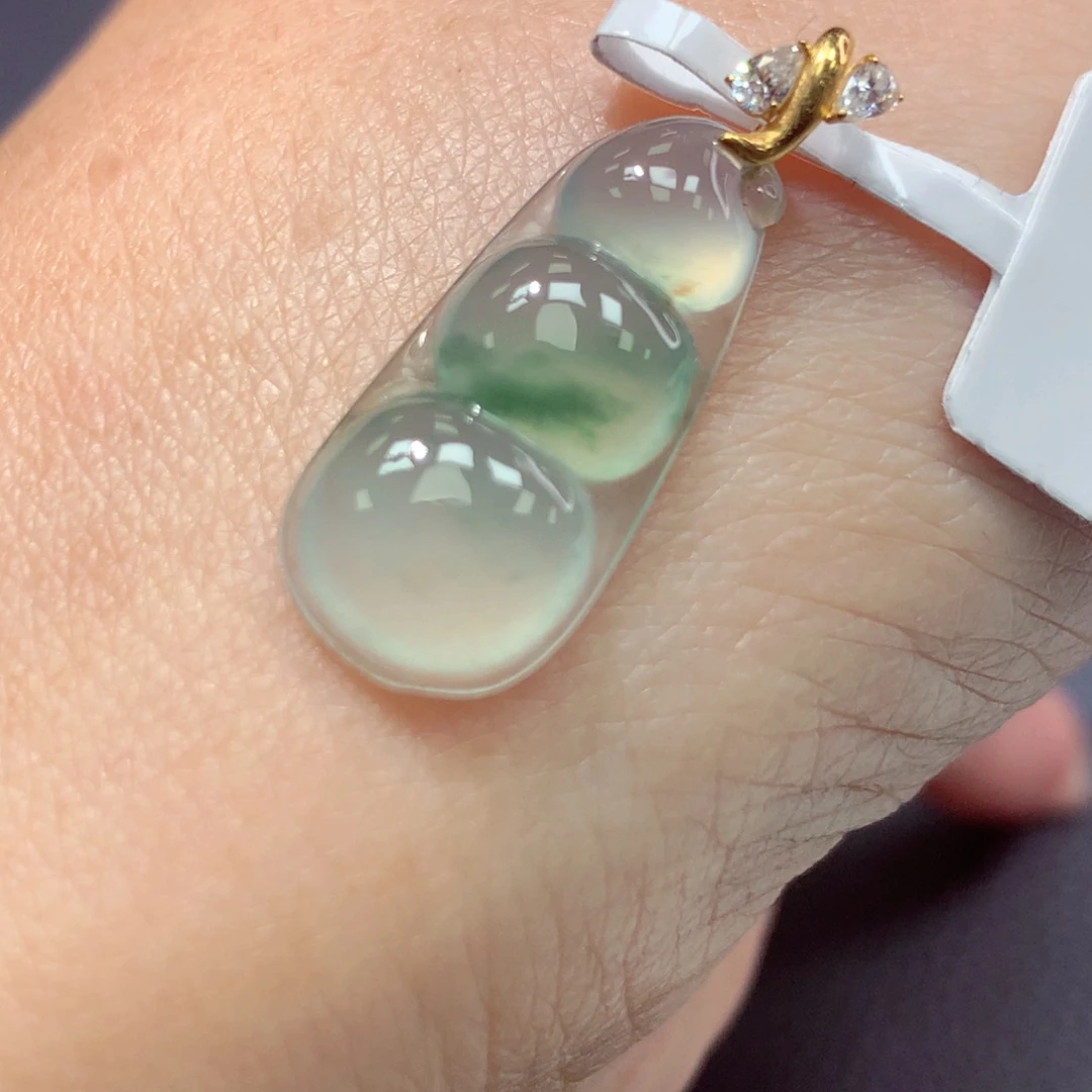 定制翡翠18K金镶嵌翡翠