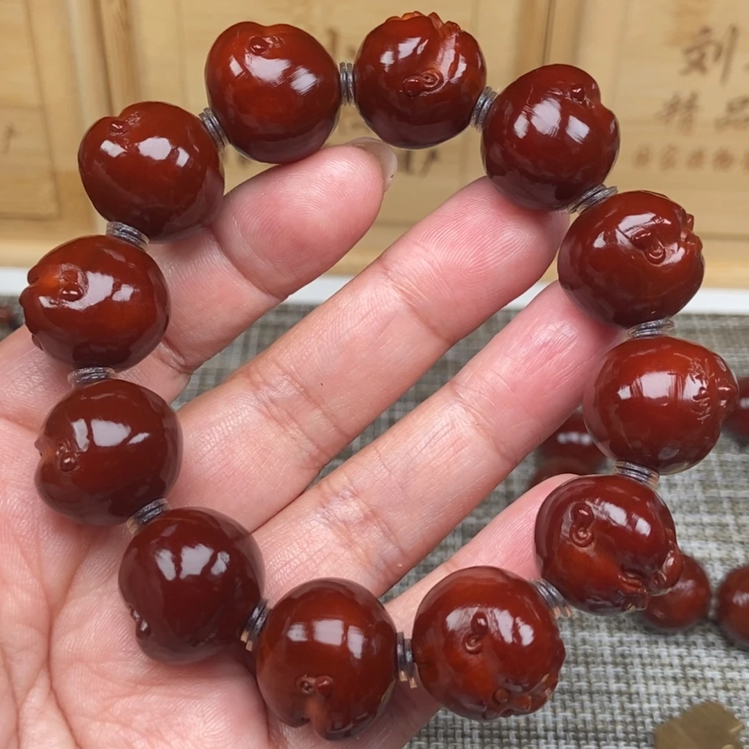 自***风橄榄核吊坠人生百态