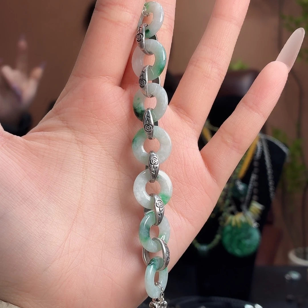 翡翠未镶嵌耳饰手链