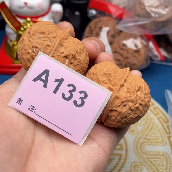 文玩核桃把件核桃