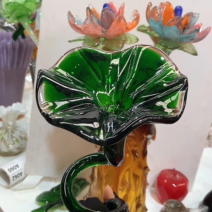 琉璃花瓶高45厘米宽9