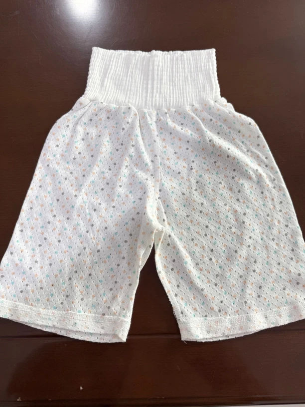 宝宝高腰护肚短裤（无骨默认微瑕）