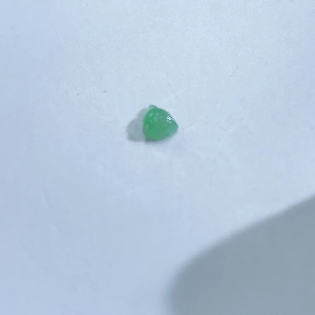 定制翡翠未镶嵌1颗莲蓬