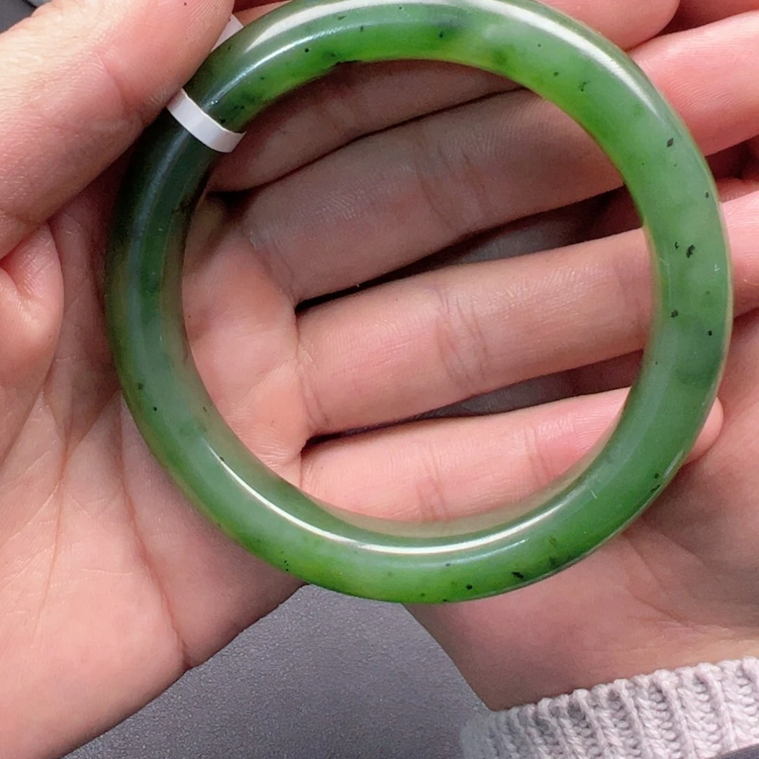 和田玉手镯未镶嵌碧玉手镯多样性拍一发一