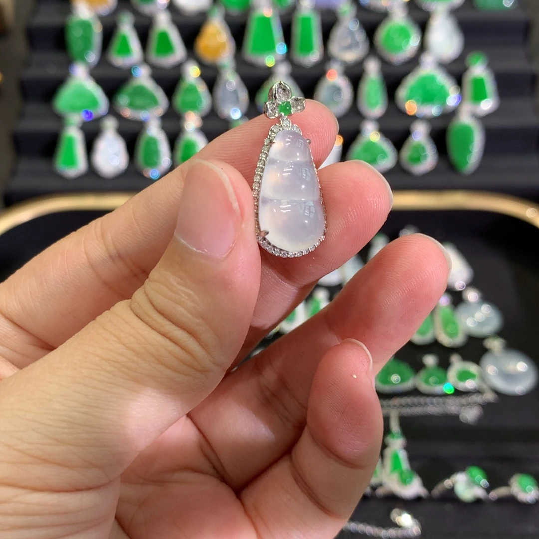 翡翠18K金镶嵌吊坠(不含链)吊坠