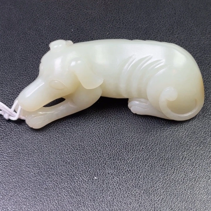 善***义和田玉未镶嵌挂件