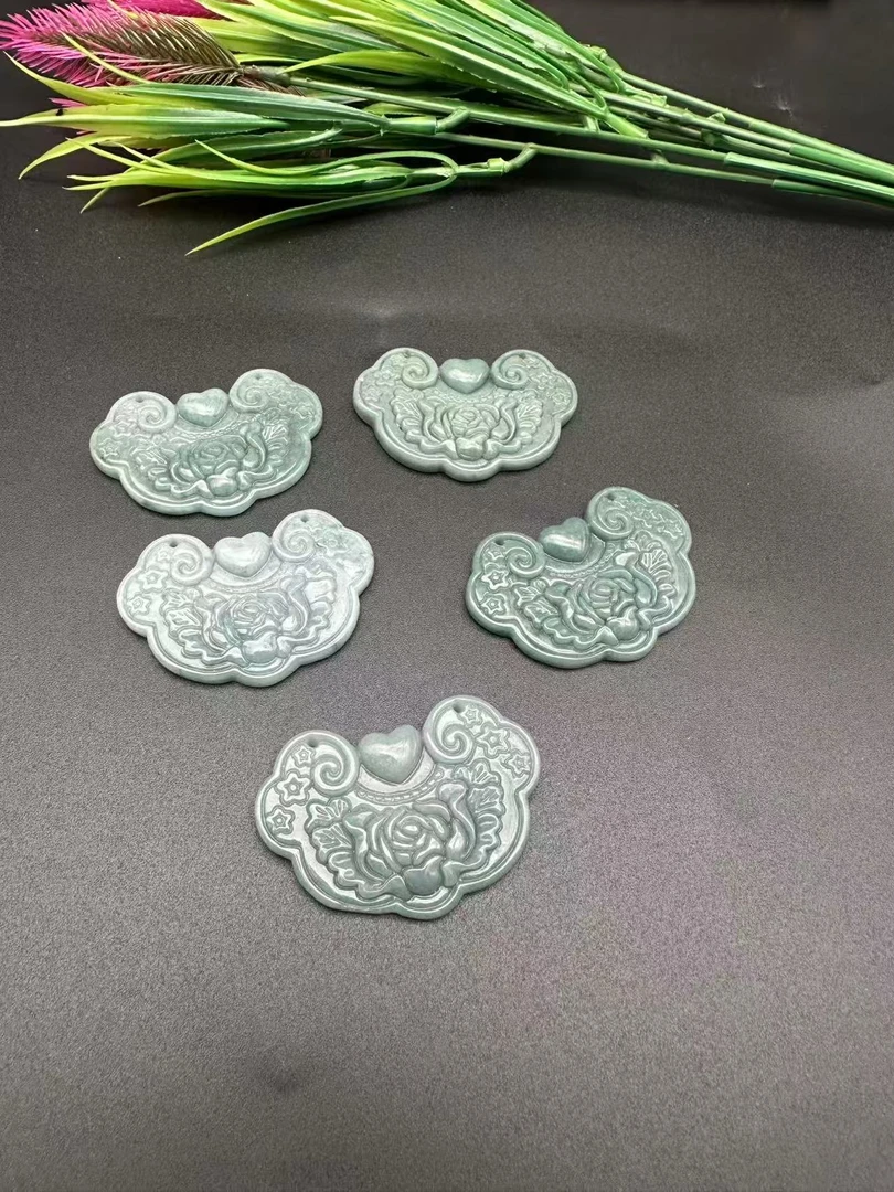 翡翠祥云如意锁吊坠多样性发货拍一发一