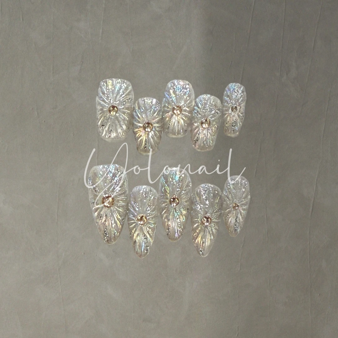 833.纯手工穿戴甲