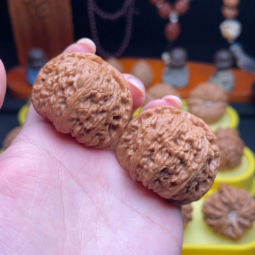 文玩核桃把件42白狮子