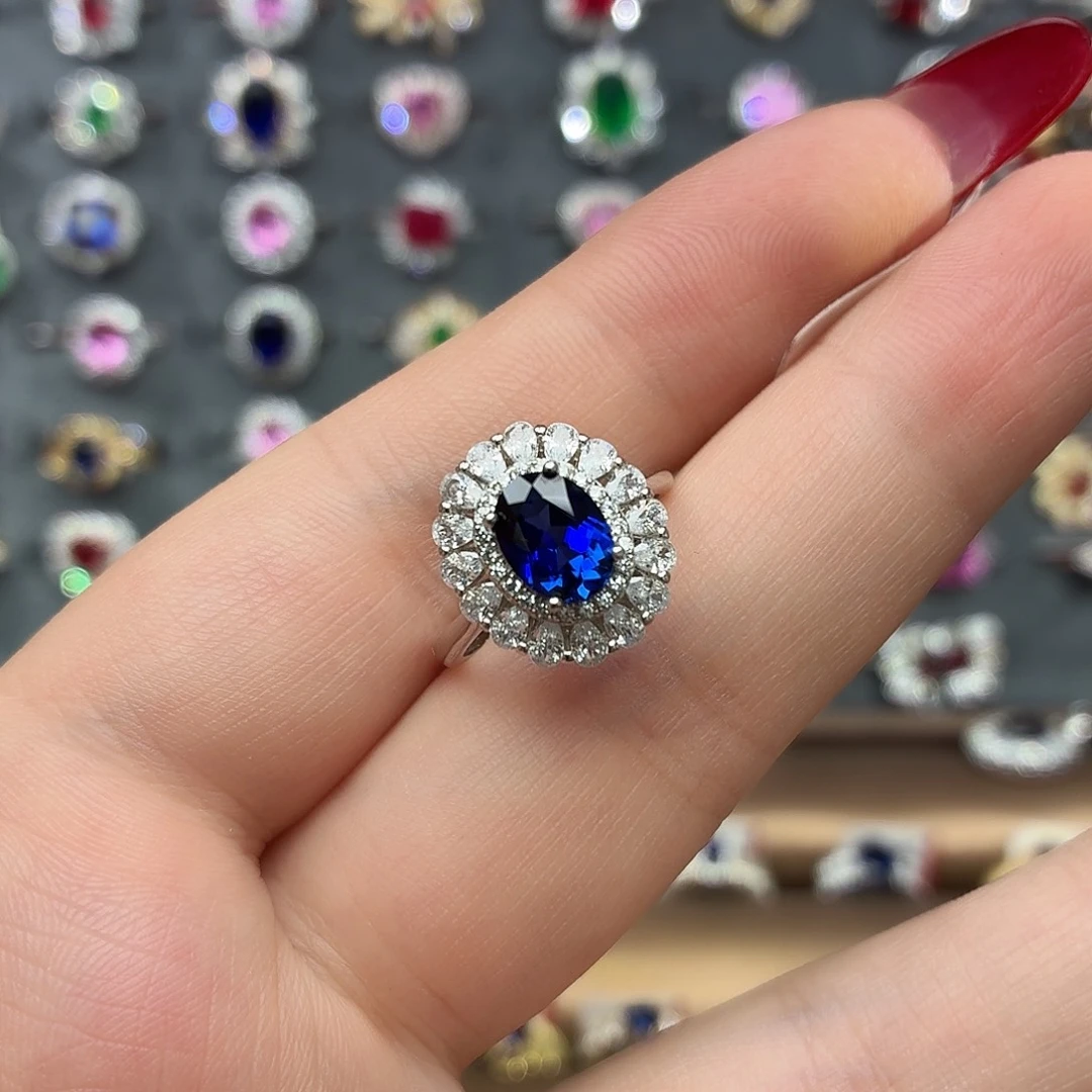 925银培育皇家蓝色宝石