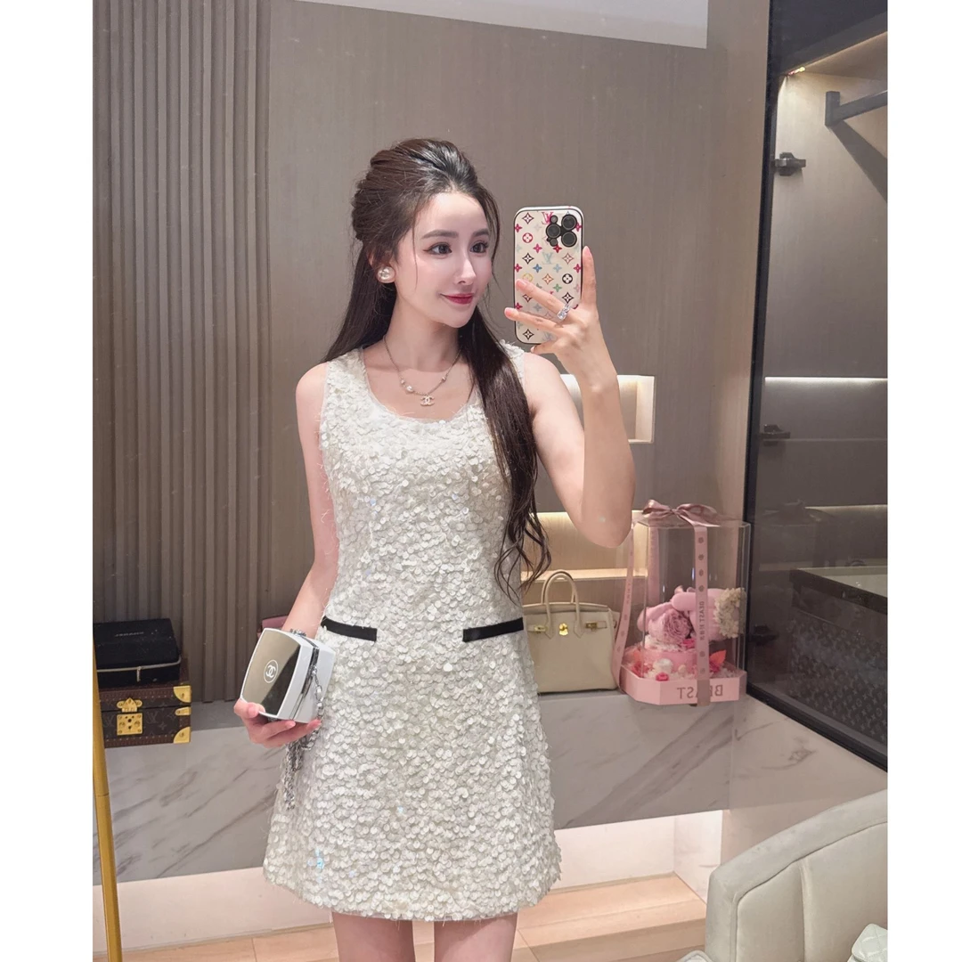 短裙U型领亮片套头连衣裙时尚轻奢