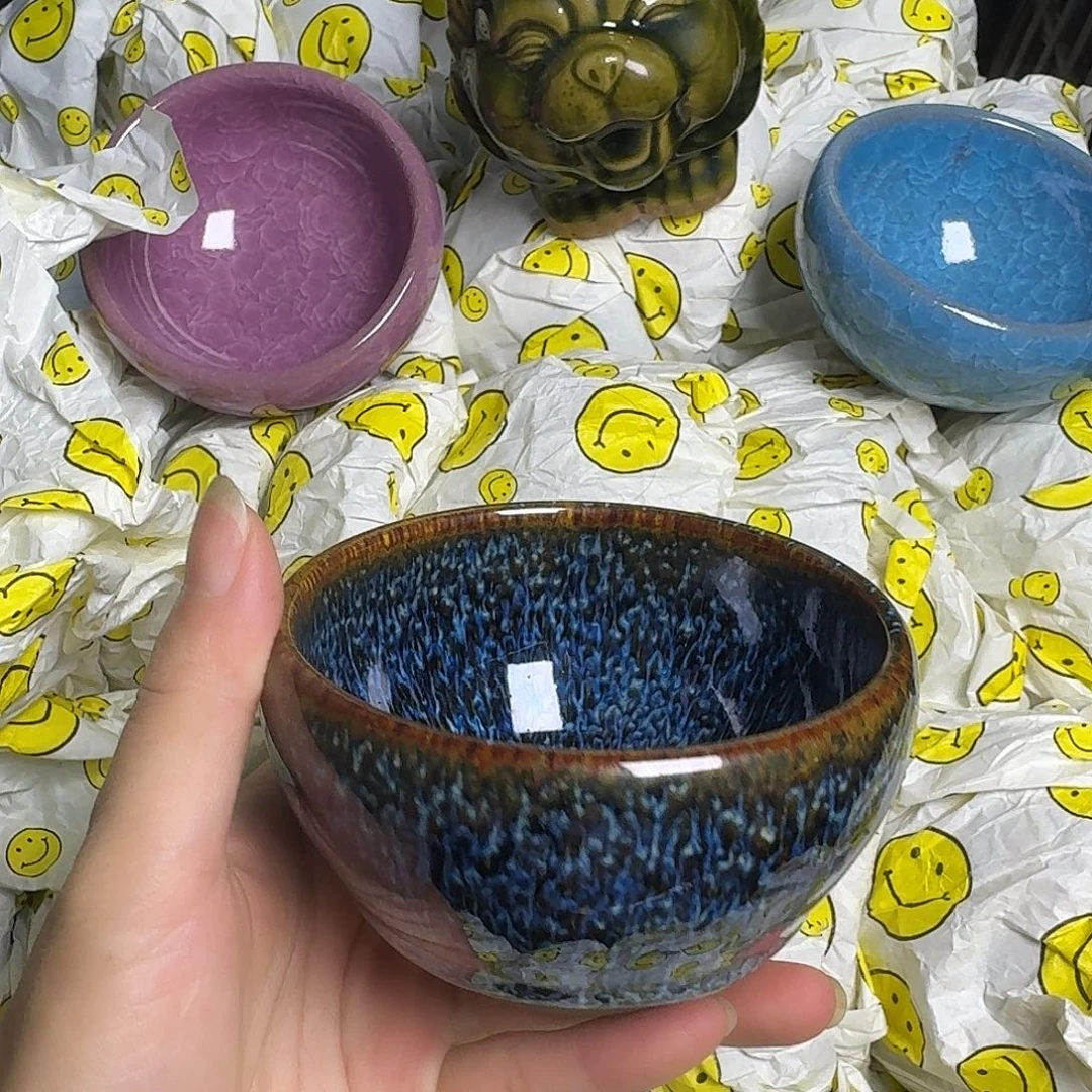 茶盏是一个充满朝气向上阳光