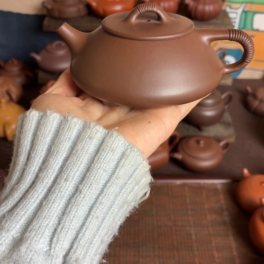 紫砂茶壶紫砂壶。