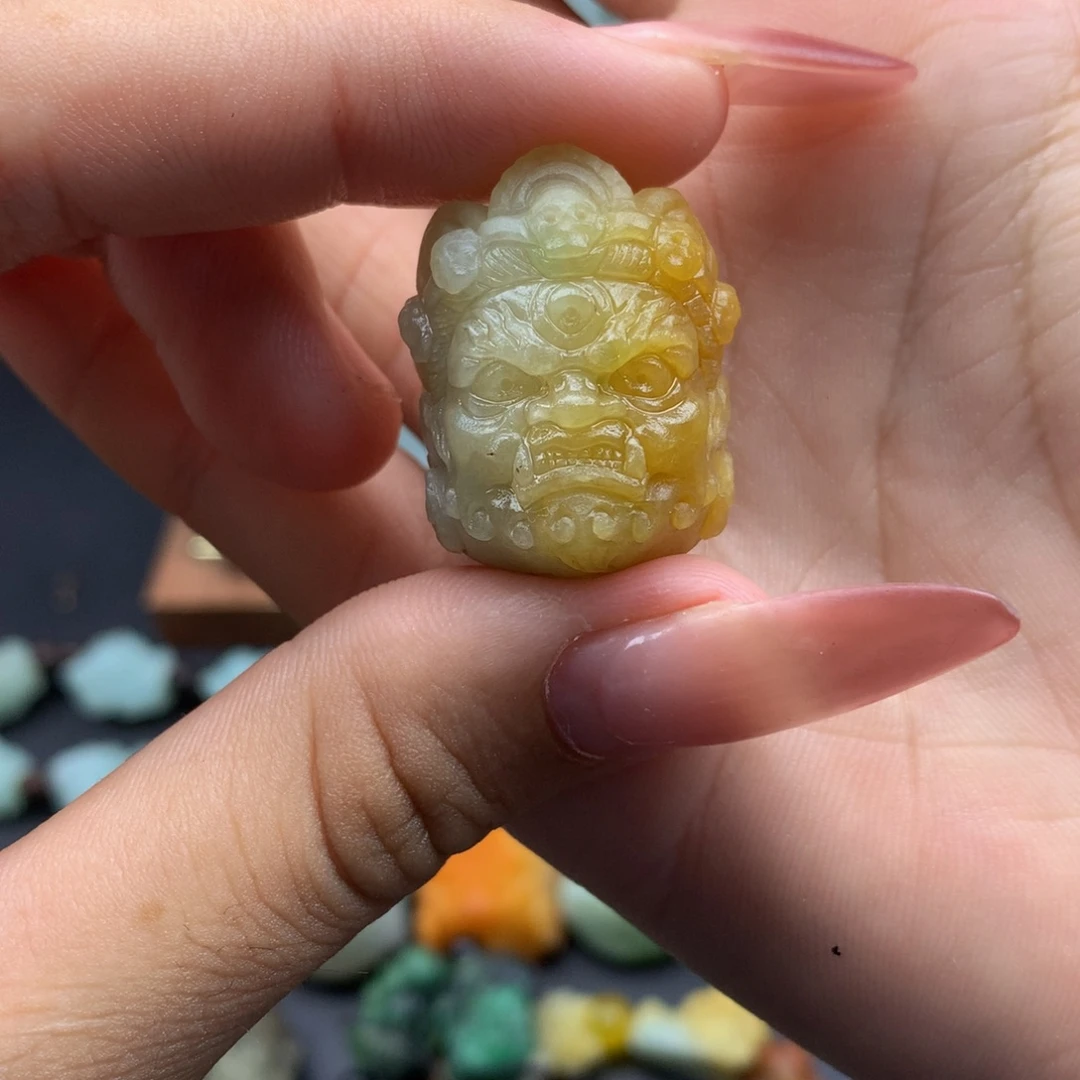 阿***a定制翡翠未镶嵌翡翠