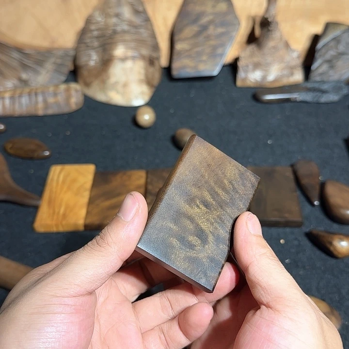 壹***德阴沉木直播间一物一拍截图