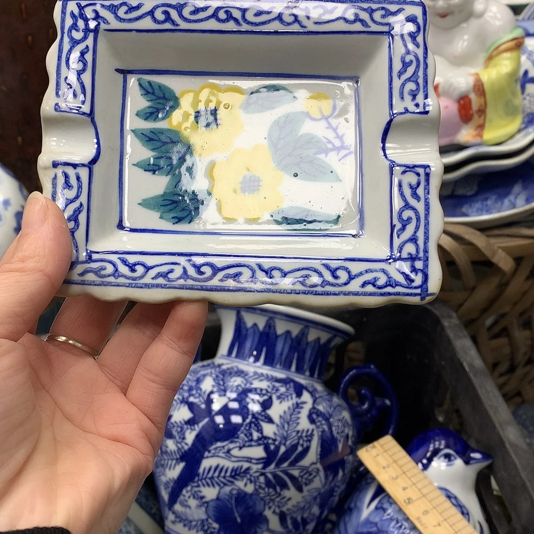 碟15657995355556585455