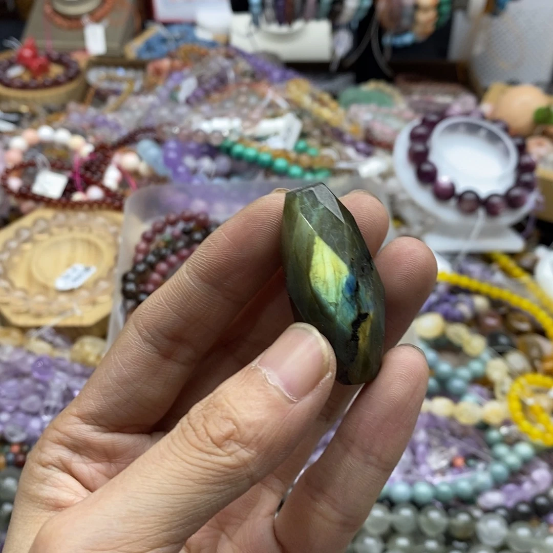 醉***风玛瑙/玉髓未镶嵌珠宝半成品一个C167