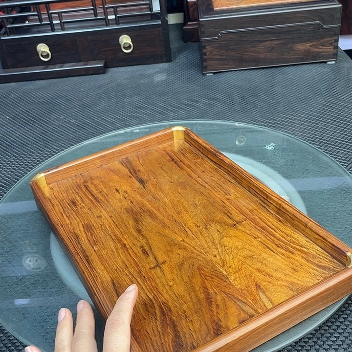木檀香木茶盘一个
