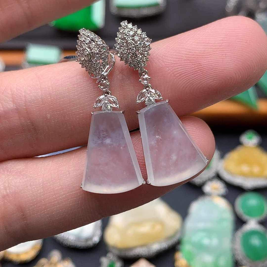 翡翠18K金镶嵌耳饰