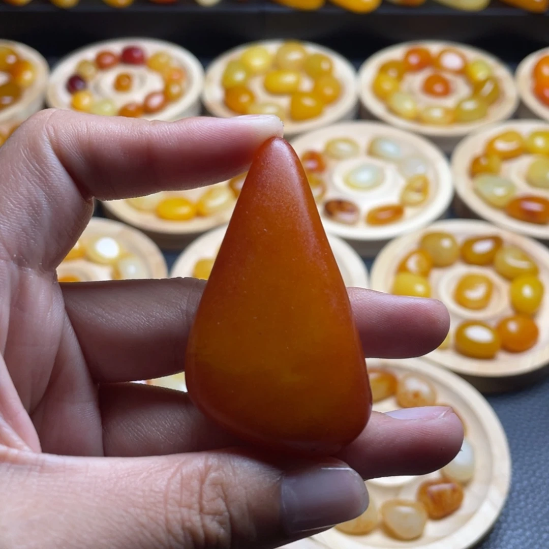 和田玉未镶嵌吊坠(不含链)